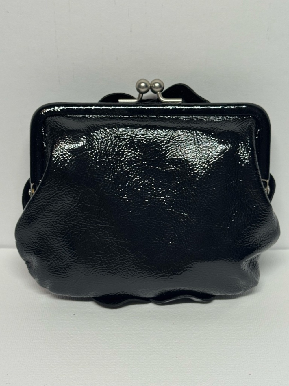 Brighton NEW Roselie Shine Kiss Lock Black Patent Leather Floral Clutch W/ Chain - Picture 3 of 11